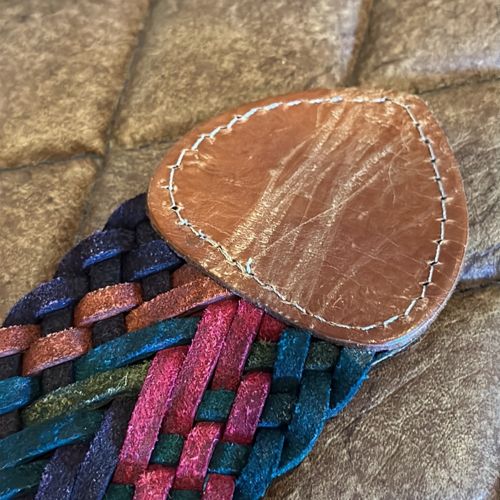 Guatemalan woven leather belt - Picture 8 of 9